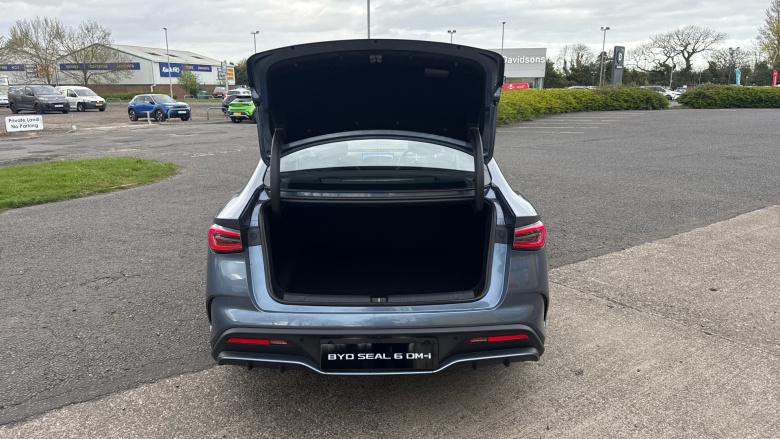 BYD Seal 6 1.5 DM-i Boost 4dr e-CVT Saloon